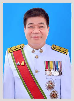 นายพงษ์พันธ์ ธรรมมา