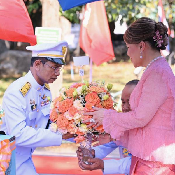 สำนักงานปศุสัตว์จังหวัดนครราชสีมา ร่วมเฝ้ารับเสด็จฯ และรับโคพระราชทาน