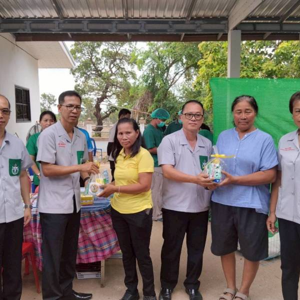 ปศุสัตว์จังหวัดอำนาจเจริญร่วมปฏิบัติงานโครงการบำบัดทุกข์ บำรุงสุข  สร้างรอยยิ้มให้ประชาชน จังหวัดอำนาจเจริญ  ที่อำเภอพนา