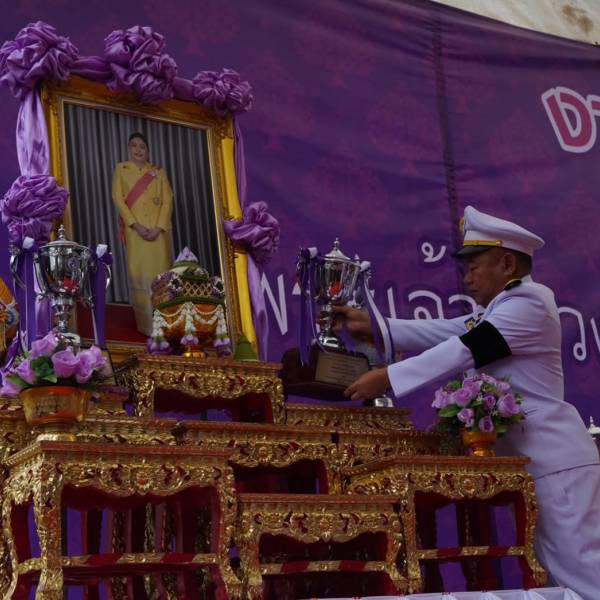 “ปศุสัตว์สุรินทร์  ร่วมงานประกวดโคเนื้อ ในงานเกษตรศาสตร์และเทคโนโลยีอีสาน ครั้งที่ 13 ชิงถ้วยประทานพระเจ้าวรวงศ์เธอ พระองค์เจ้าอทิตยาทรกิติคุณ“